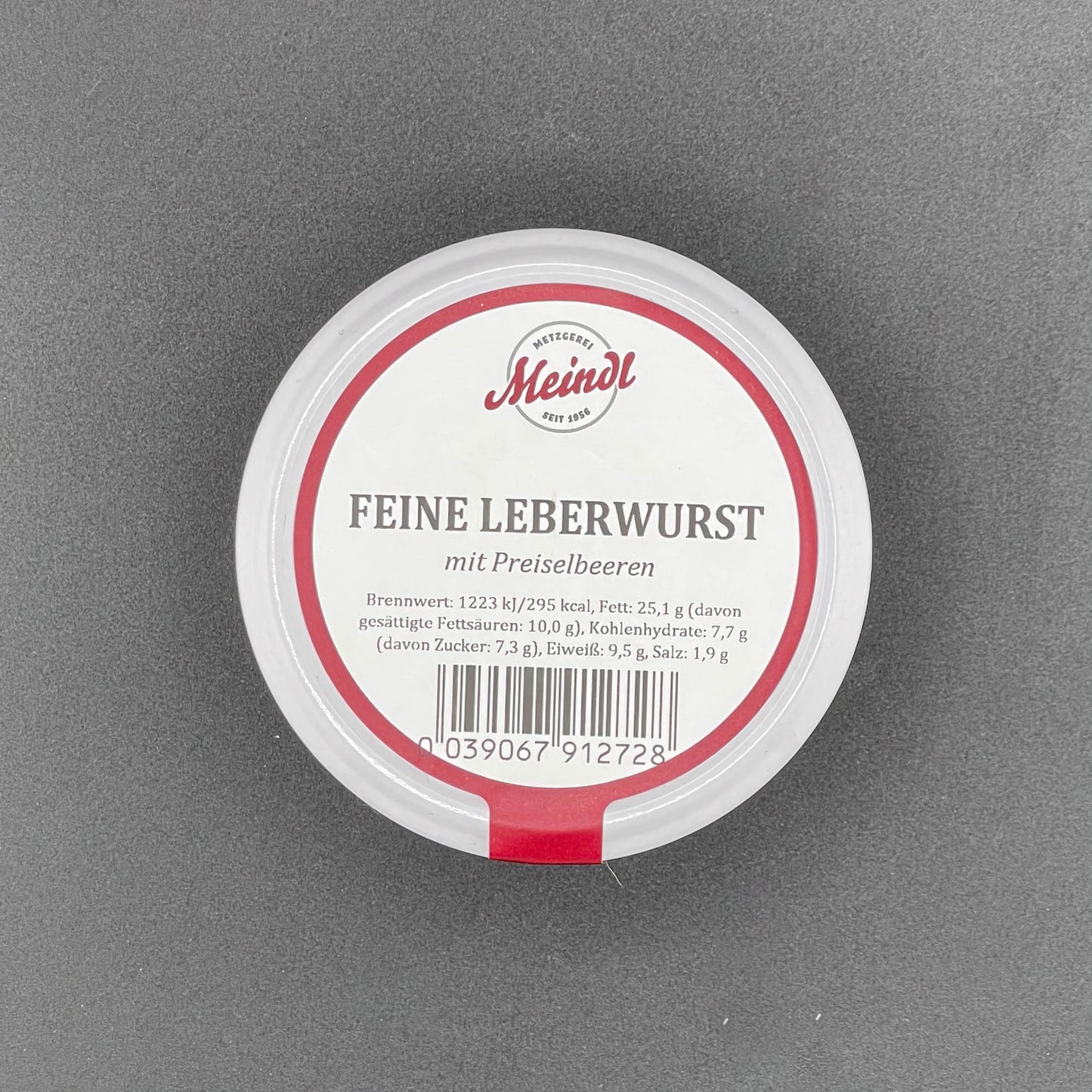 Feine Leberwurst mit Preiselbeeren